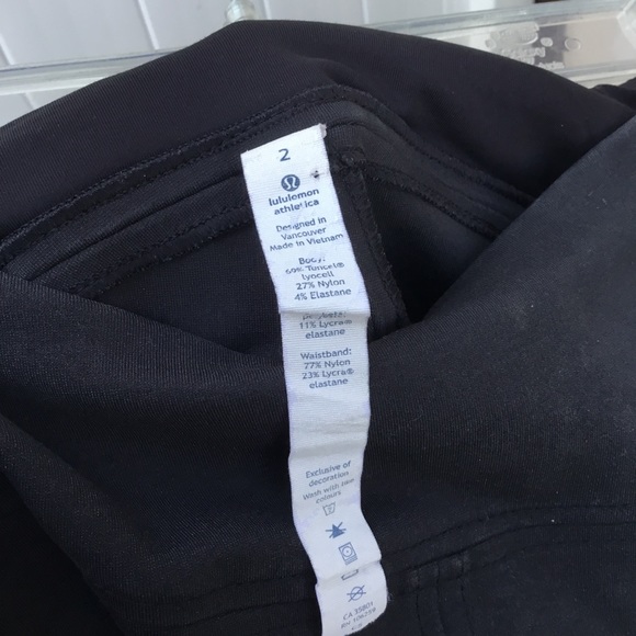 Lululemon Wander pant reflective hem back pocket - Picture 7 of 8